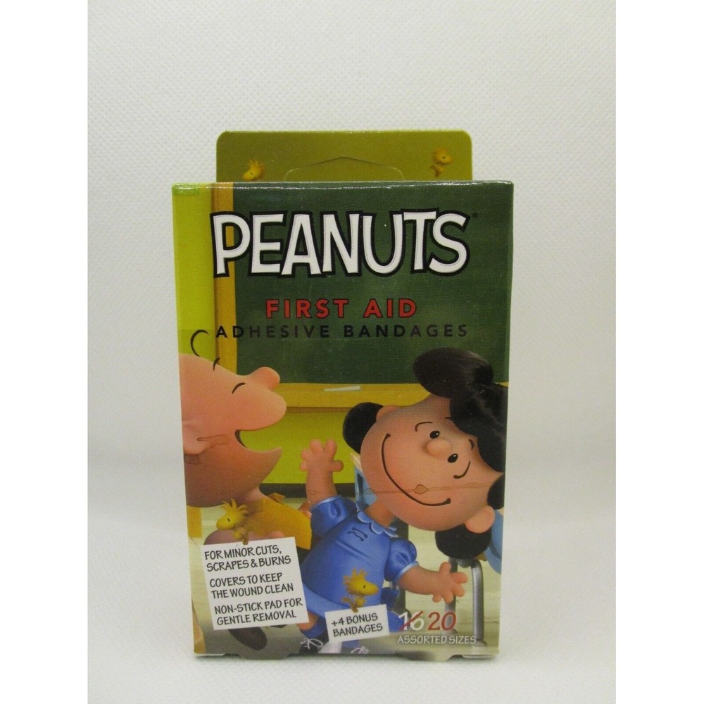 NEW, PEANUTS ADHESIVE BANDAGES BANDAIDS, BOX OF 20, CHARLIE BROWN & GANG